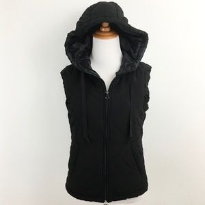 blu sand | Quilted Black Hoodie Vest